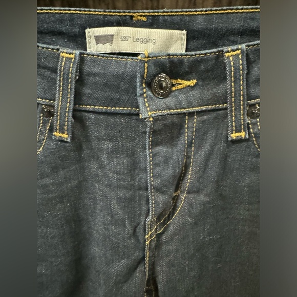 Like new Levi’s skinny jeans size 3S - Picture 4 of 14